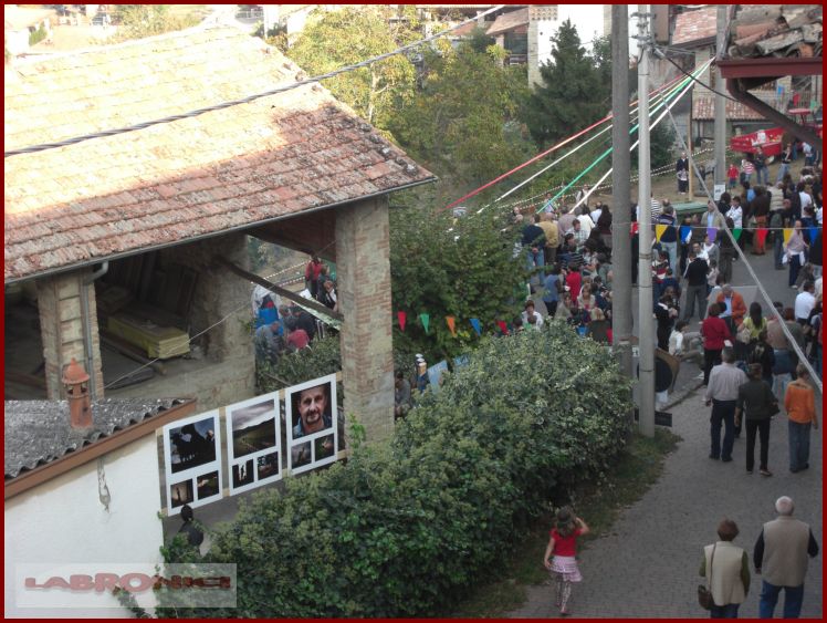 Clicca sul nome per scaricare le foto